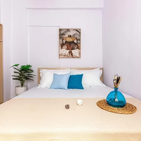 45 - & Access Himarë